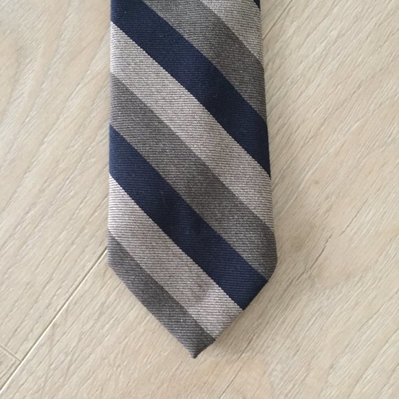 2 Vintage Wool Ties - Picture 2 of 10